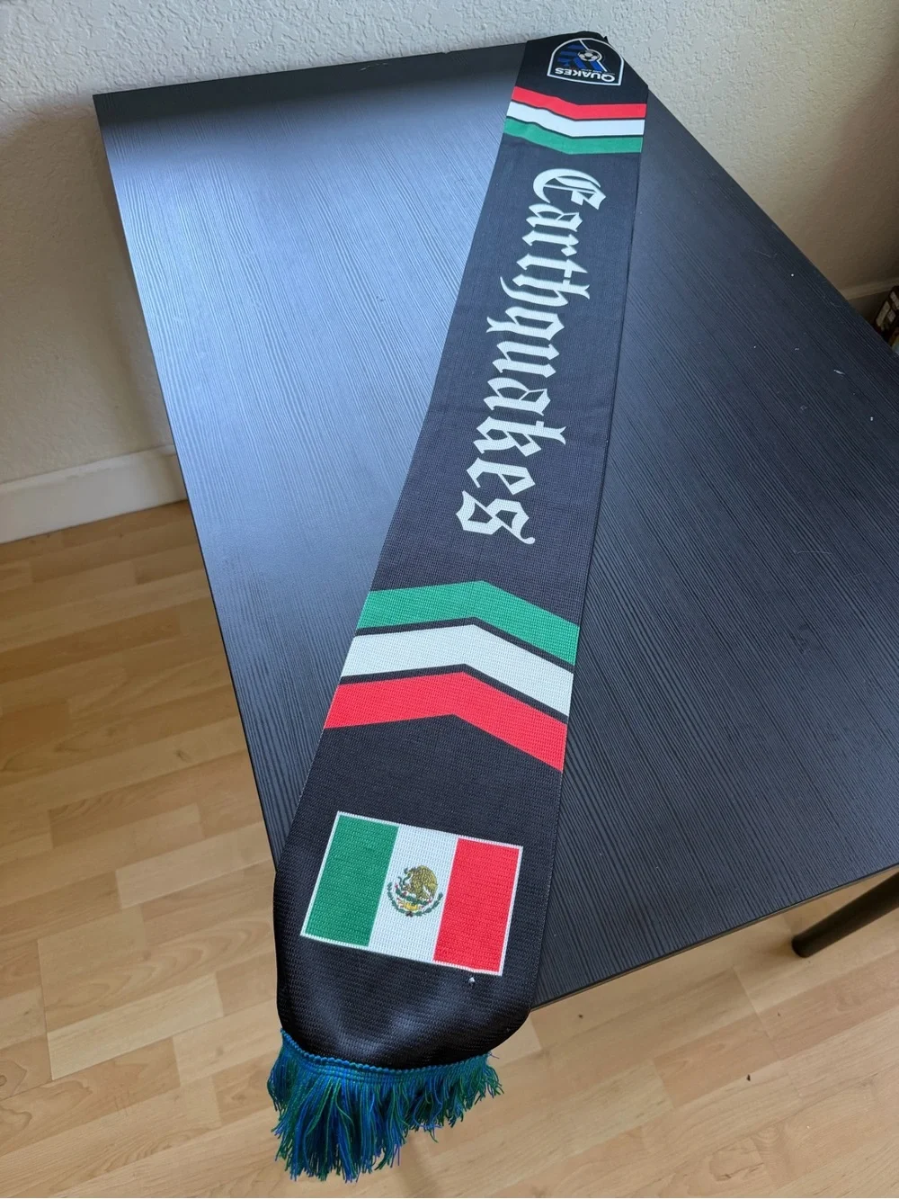 Mexico Flag with San Jose Earthquakes Scarf